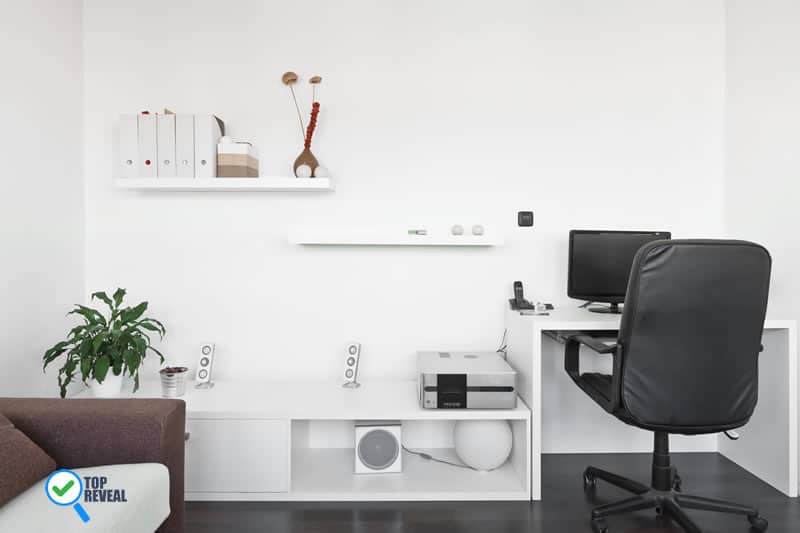 black and white desk and chair at study room