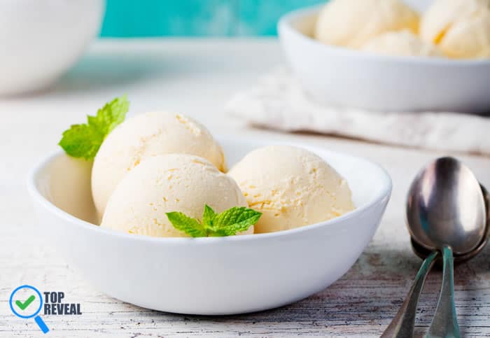 Vanilla Ice Cream DIY at Home