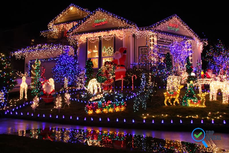 30 Outdoor Christmas Light Decoration Ideas Top Reveal