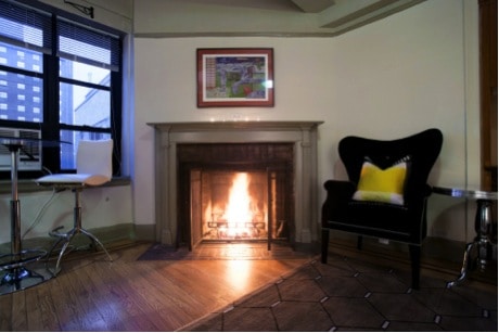 How to Handle Fireplaces in Living Room