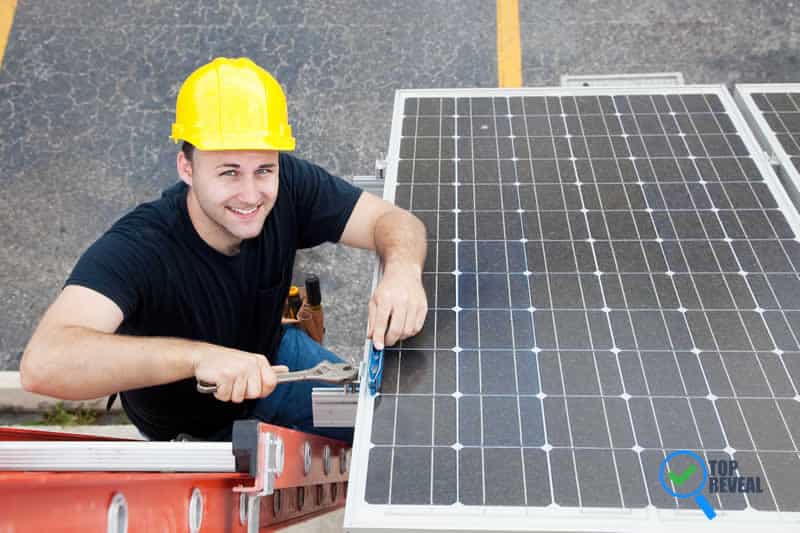 Choose a Solar Panel Installation Company