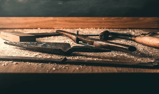 Essential Tools That Every Advanced Woodworker Should Have