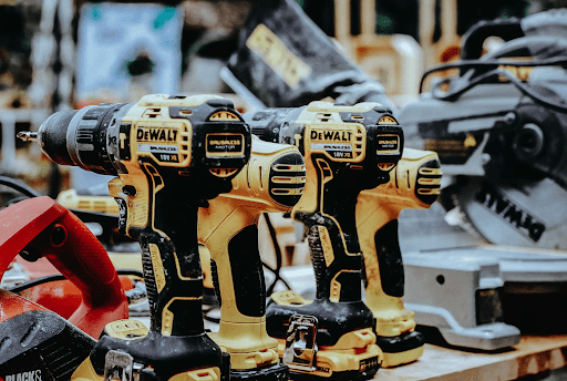 Every DIY Hobbyist Should Have These 7 Essential Power Tools