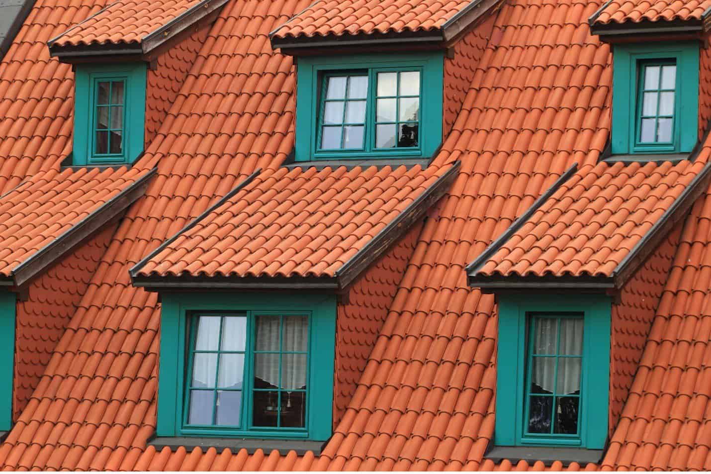 Top Three Reasons to Consider a Roofing Contractor